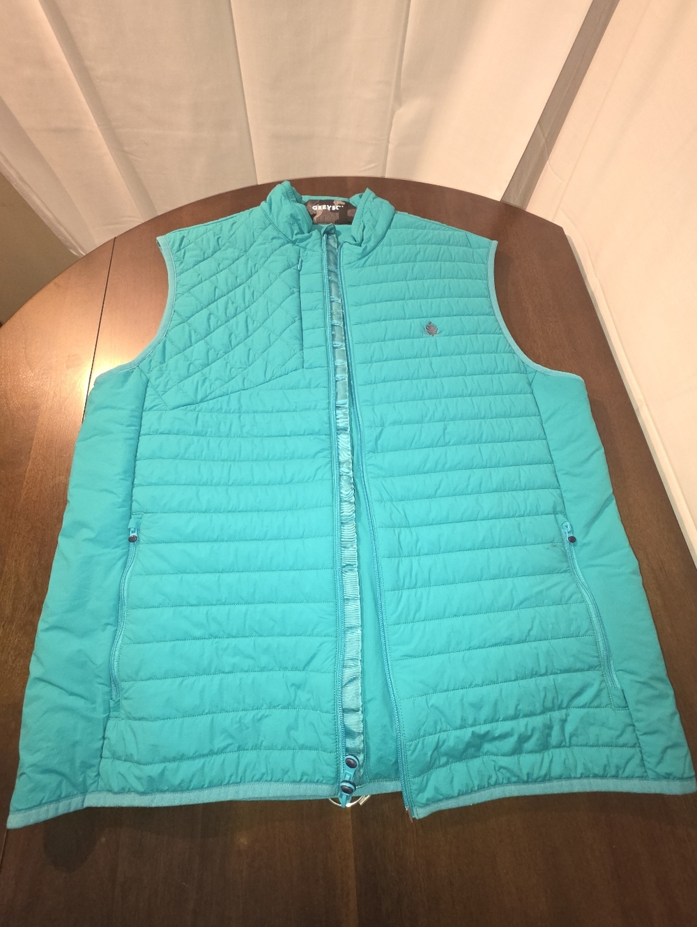 Greyson Yukon Ultralight Golf Vest,  Exclusive Whisper Rock Logo, Tornado Alley